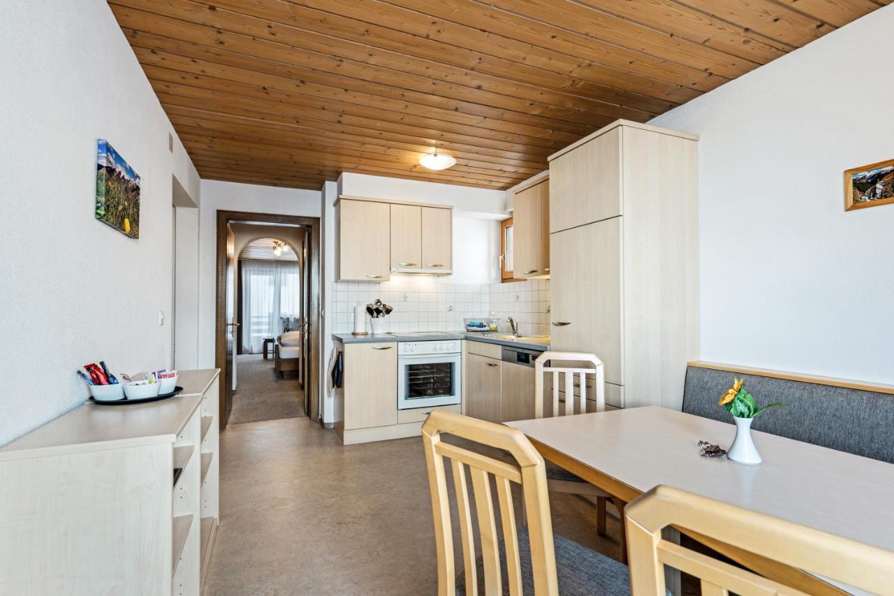 Haus Derby Apartment ซัมเนาน์ ภายนอก รูปภาพ