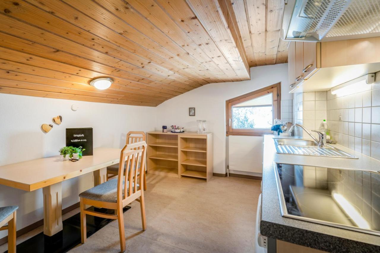 Haus Derby Apartment ซัมเนาน์ ภายนอก รูปภาพ