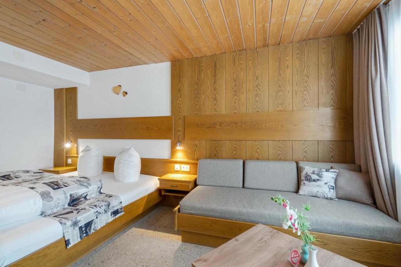 Haus Derby Apartment ซัมเนาน์ ภายนอก รูปภาพ